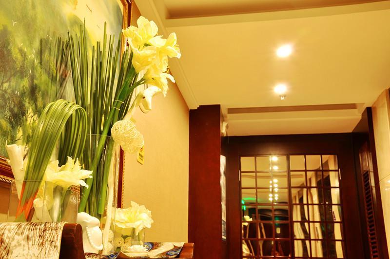 Best Western Plus Grand Hotel Zhangjiajie Exterior photo